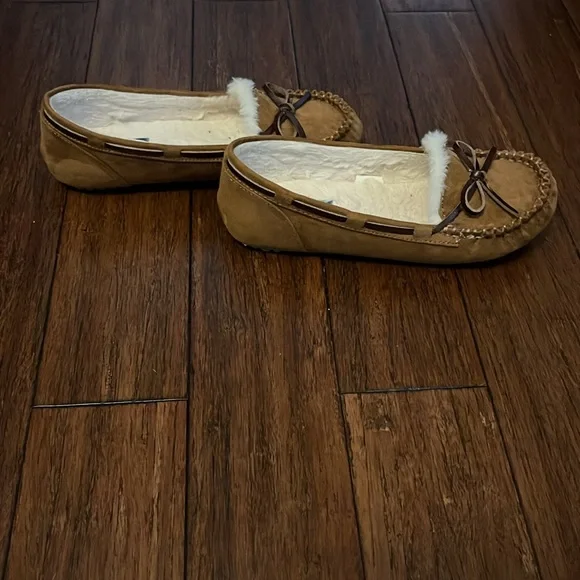 Arizona Memory Foam Slipper Shoe - Picture 4 of 7